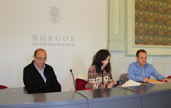 El PSOE pide explicaciones por varias facturas de alcaldía y gabinete de prensa